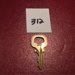 LV key #312